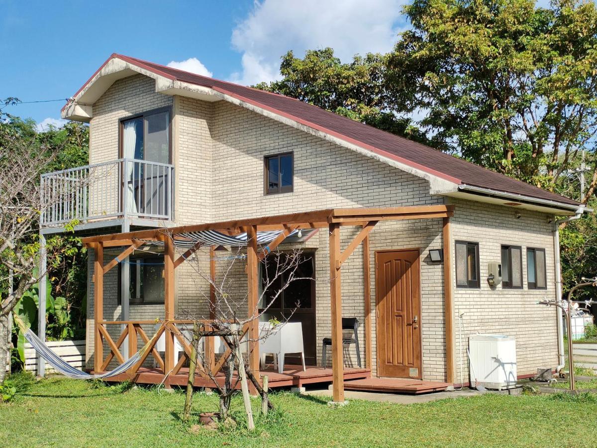 Cottage Canac Motobu Zewnętrze zdjęcie