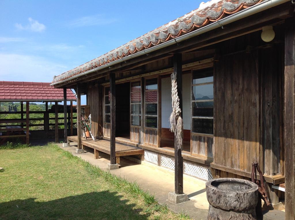 Cottage Canac Motobu Zewnętrze zdjęcie